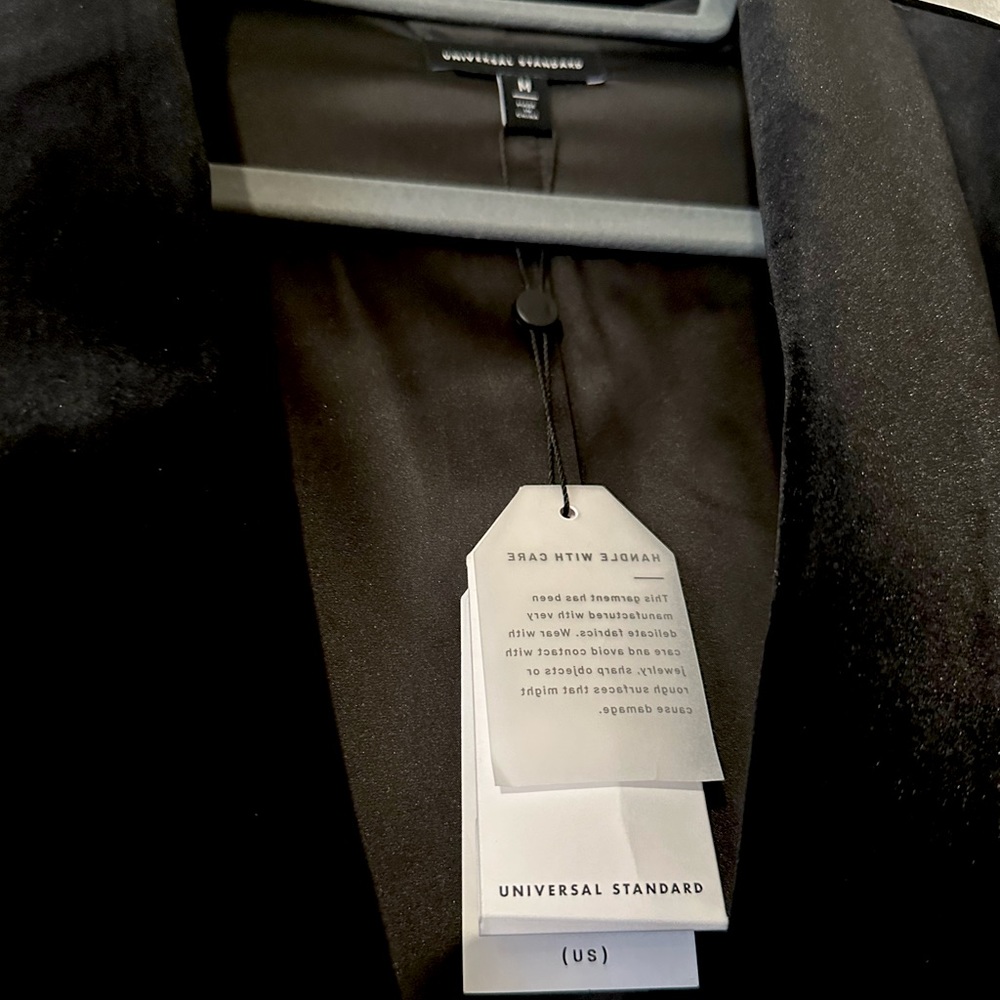Universal Standard black velvet blazer, size M (18)